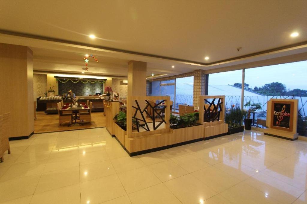 Grand Dian Hotel Slawi Tegal (Central Java) Exterior foto