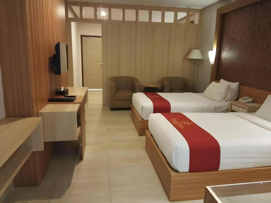Grand Dian Hotel Slawi Tegal (Central Java) Exterior foto