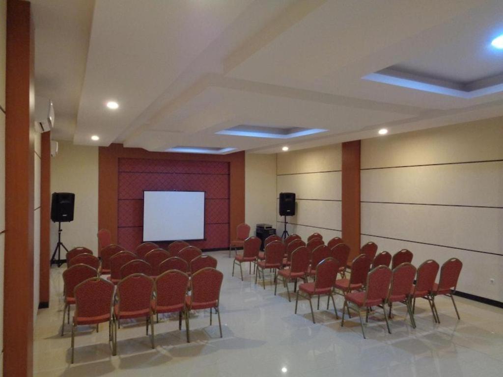Grand Dian Hotel Slawi Tegal (Central Java) Exterior foto