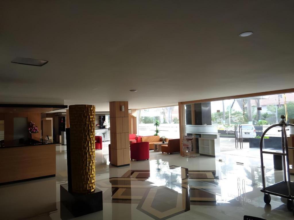 Grand Dian Hotel Slawi Tegal (Central Java) Exterior foto